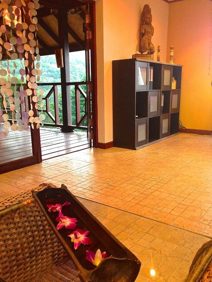 Ever Dreamed Of Staying In A 2 Bedroom Castle-sdv044c-by Samui Dream Villa